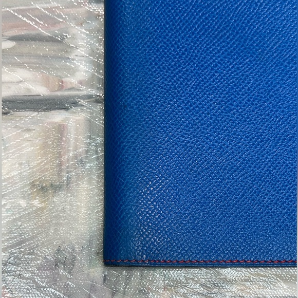 ✨HERMÈS Blue with Red Colourblocking Interior Espom Leather Agenda Cover 💙❤️ - Picture 5 of 13